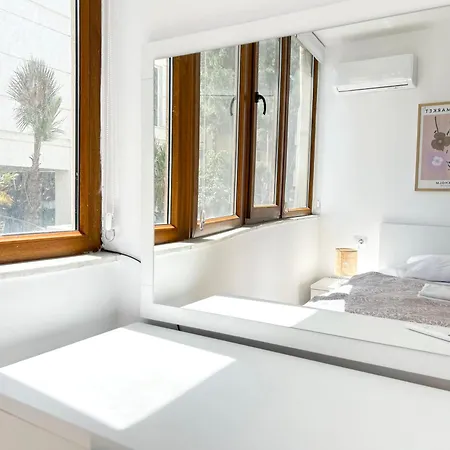 2 Bedrooms 1032 Apartment Golem (Tirana)